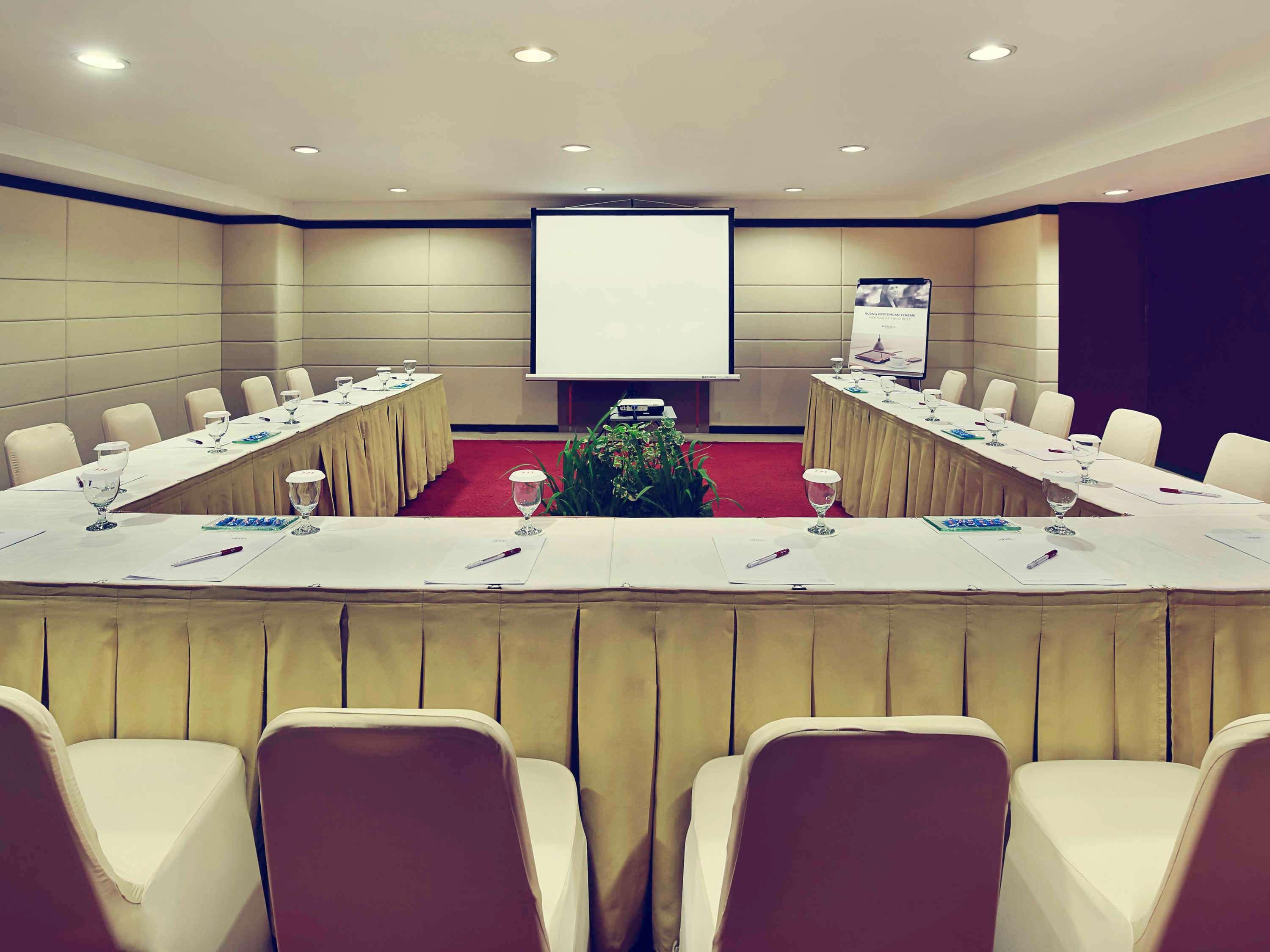 Mercure Pontianak City Center Ngoại thất bức ảnh