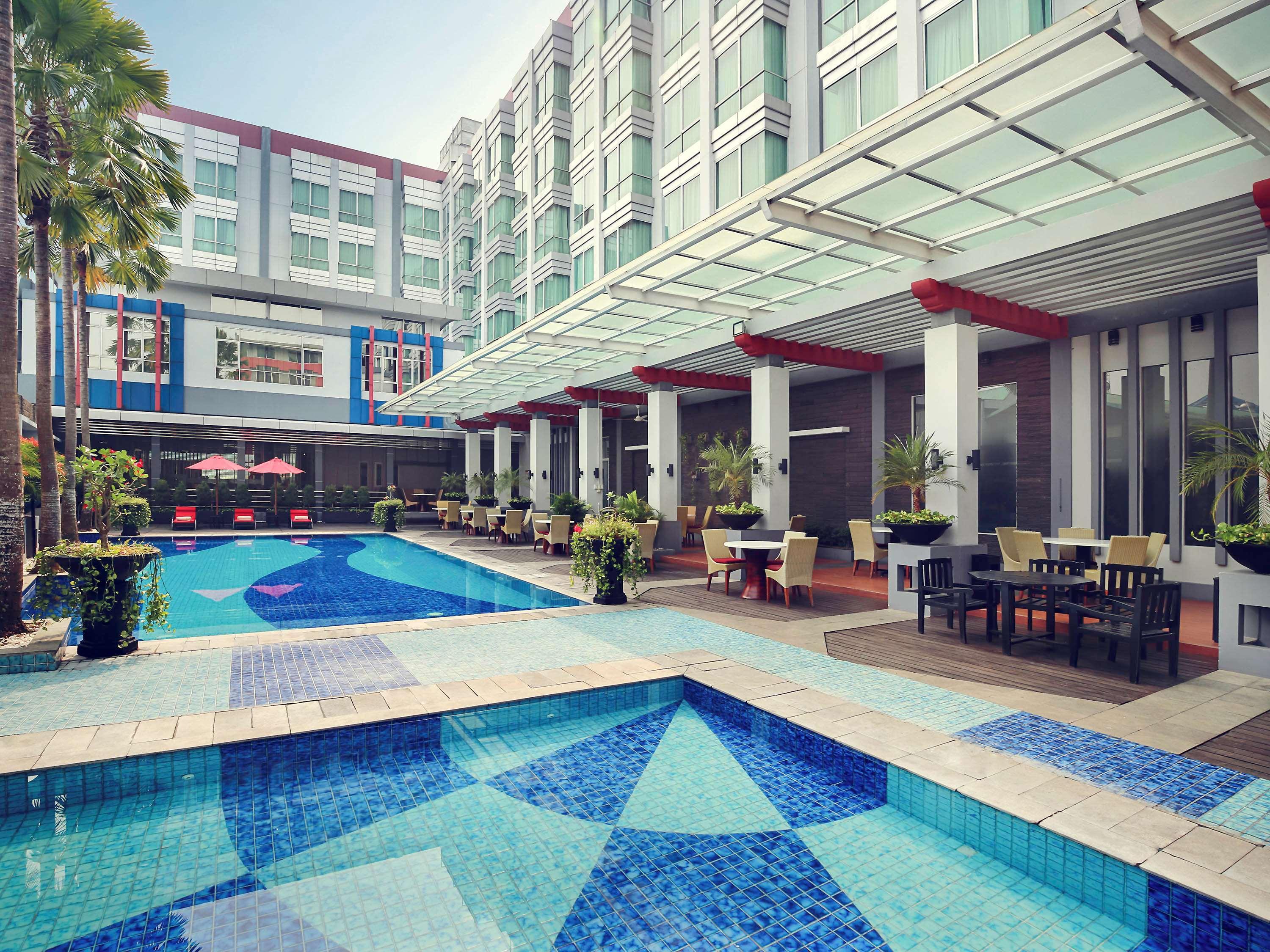 Mercure Pontianak City Center Ngoại thất bức ảnh
