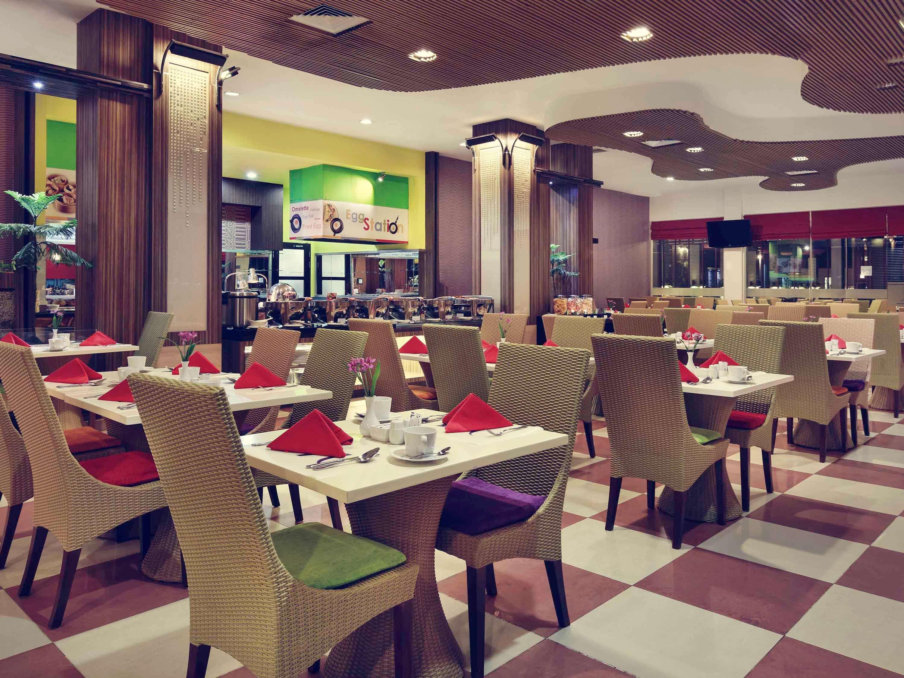 Mercure Pontianak City Center Ngoại thất bức ảnh