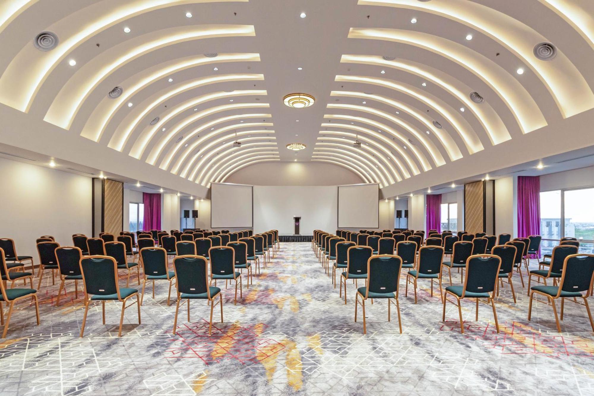 Mercure Pontianak City Center Ngoại thất bức ảnh