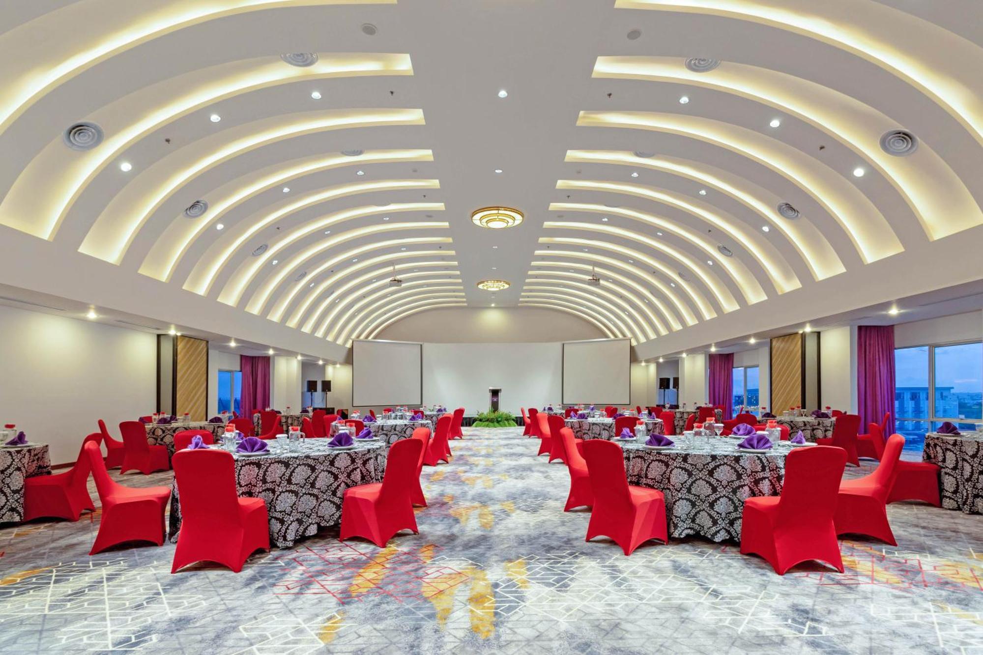 Mercure Pontianak City Center Ngoại thất bức ảnh