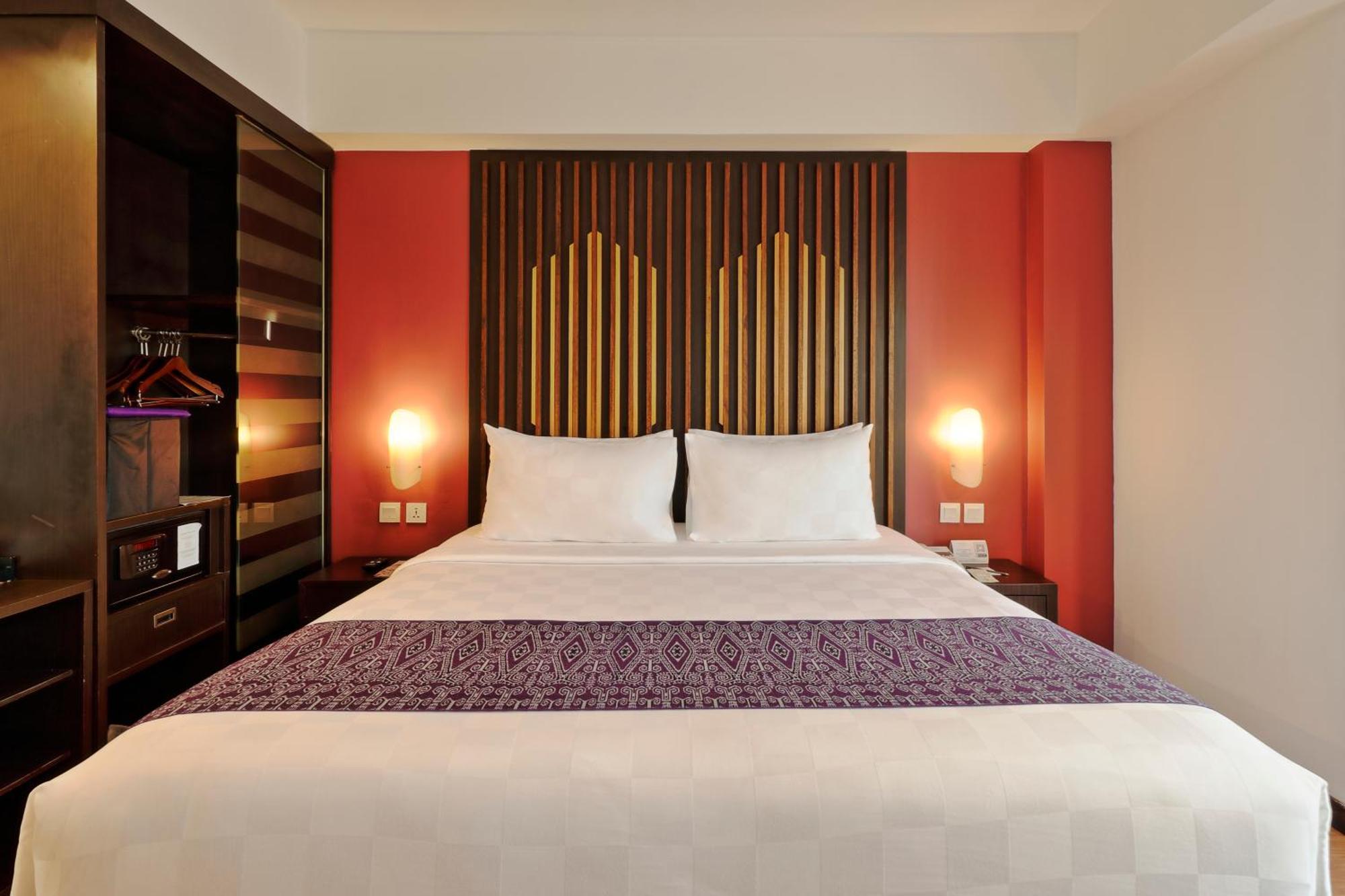 Mercure Pontianak City Center Ngoại thất bức ảnh