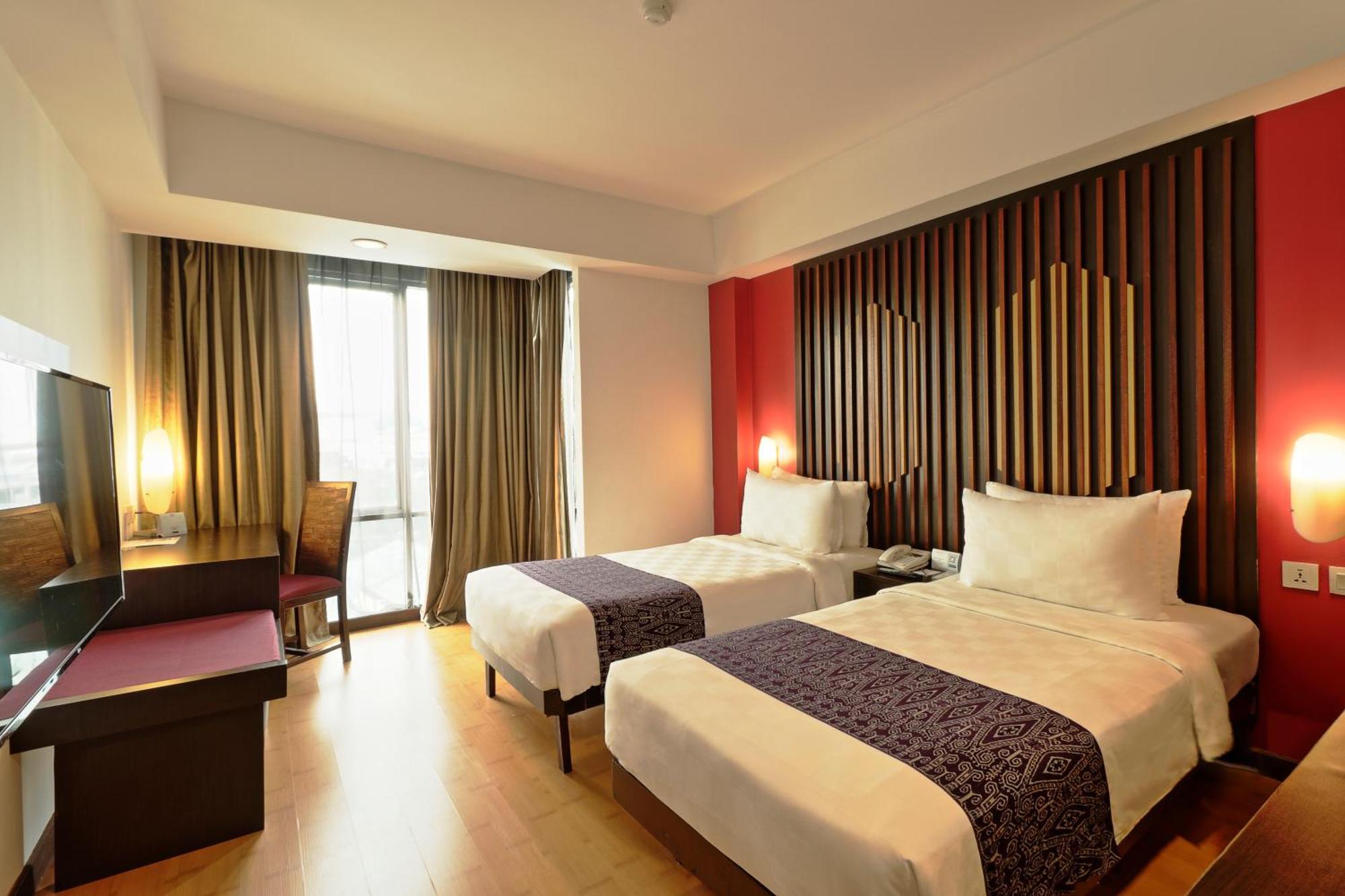 Mercure Pontianak City Center Ngoại thất bức ảnh