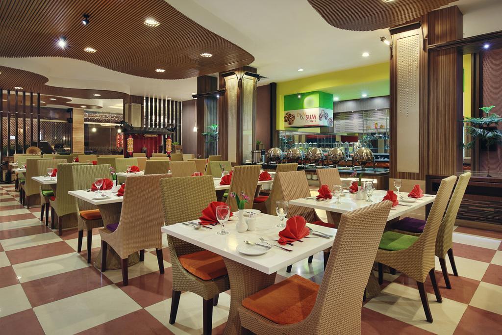 Mercure Pontianak City Center Ngoại thất bức ảnh