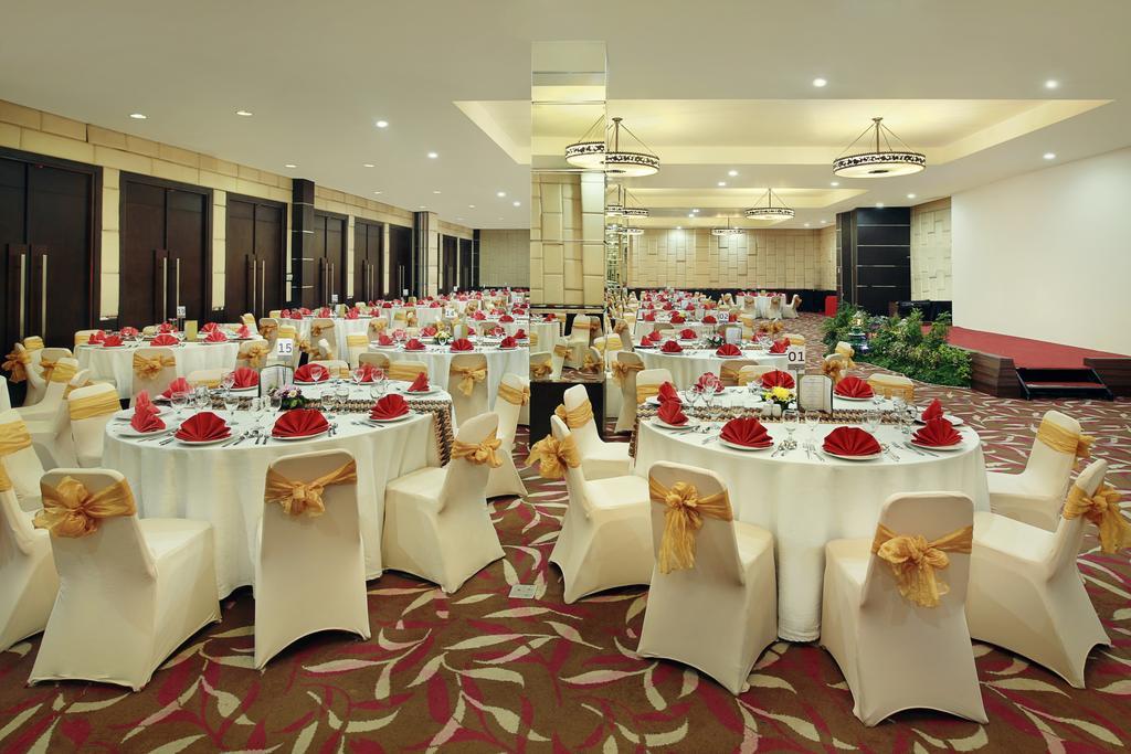 Mercure Pontianak City Center Ngoại thất bức ảnh